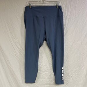 Peloton Leggings - Grayish bluish - Size 1X.